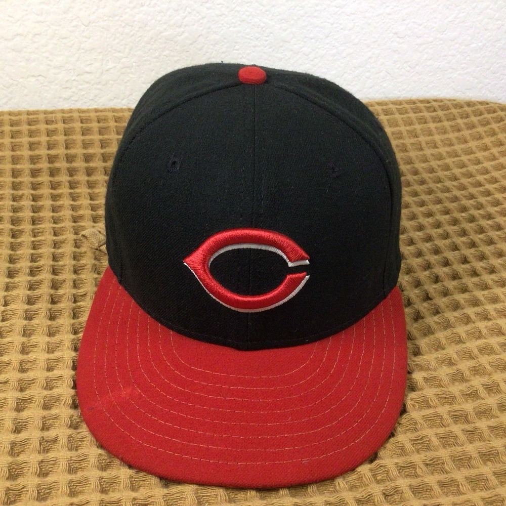 New Era 59FIFTY Cincinnati Reds Sz 7 1/8 MLB Fitted Baseball Hat Black Red